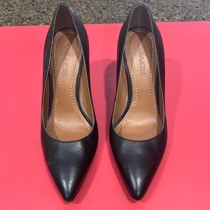Coach black leather. Size 7. Like new condition. Make me an offer